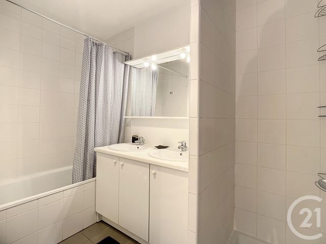Maison &agrave; louer - 3 pi&egrave;ces - 71,42 m2 - Le Teich - 33 - AQUITAINE