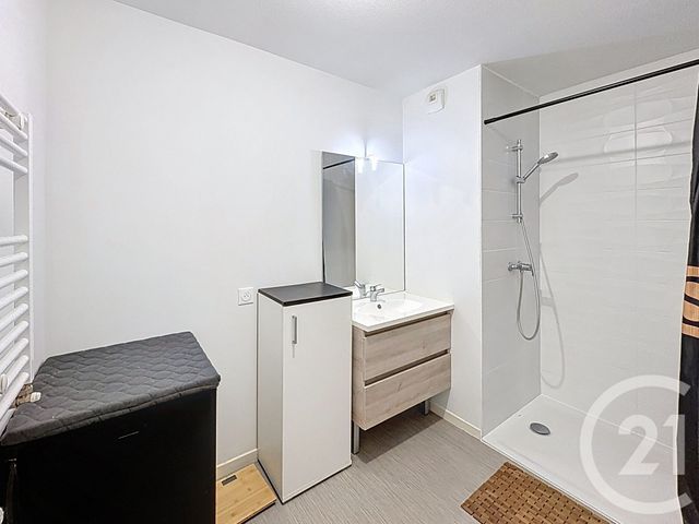 Appartement F3 &agrave; louer - 3 pi&egrave;ces - 58,66 m2 - Marcheprime - 33 - AQUITAINE