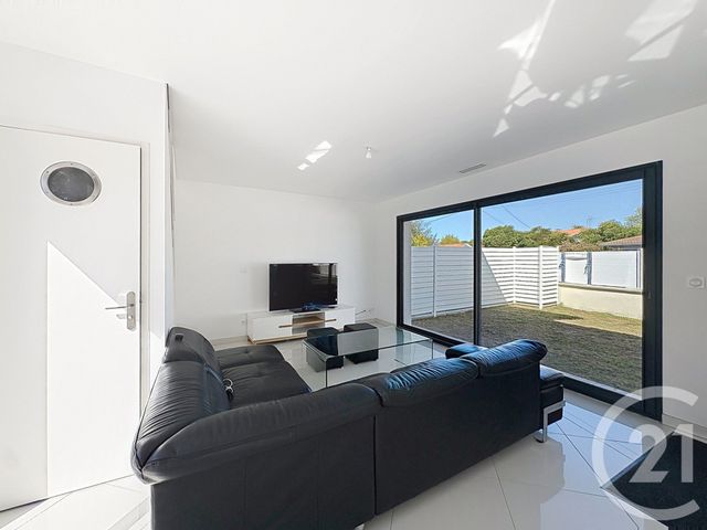 Maison &agrave; louer - 4 pi&egrave;ces - 77 m2 - La Teste De Buch - 33 - AQUITAINE