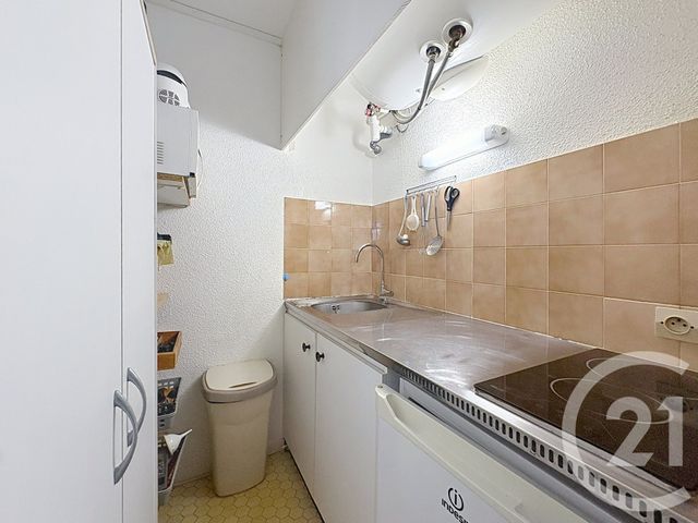 Appartement F2 &agrave; louer - 2 pi&egrave;ces - 32,32 m2 - Arcachon - 33 - AQUITAINE
