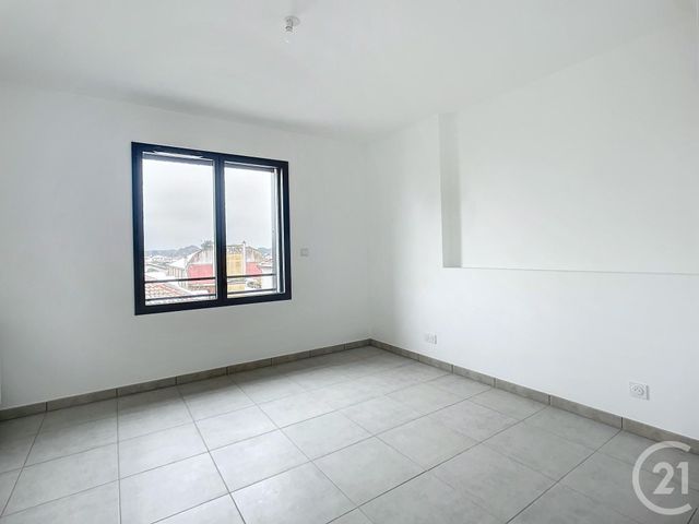 Appartement F2 &agrave; louer - 2 pi&egrave;ces - 45,80 m2 - Gujan Mestras - 33 - AQUITAINE