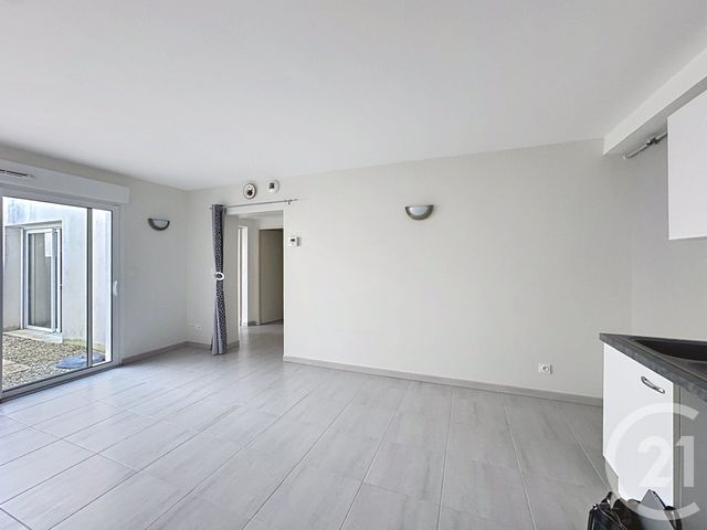 Appartement F2 &agrave; louer - 2 pi&egrave;ces - 39,67 m2 - Andernos Les Bains - 33 - AQUITAINE