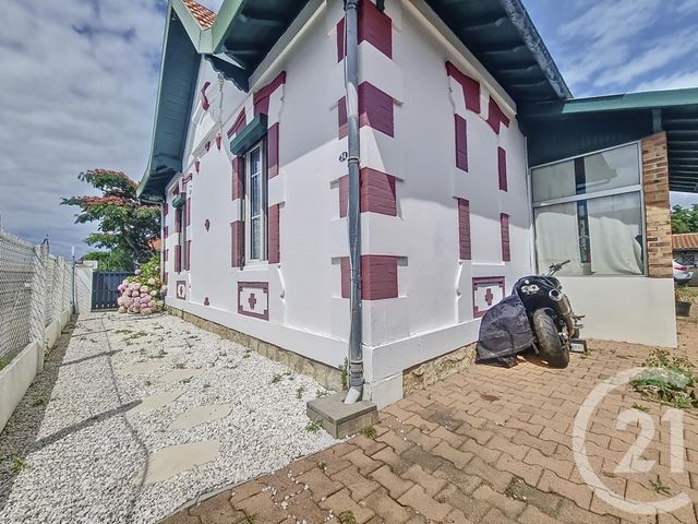 Maison &agrave; louer - 4 pi&egrave;ces - 99,04 m2 - Gujan Mestras - 33 - AQUITAINE