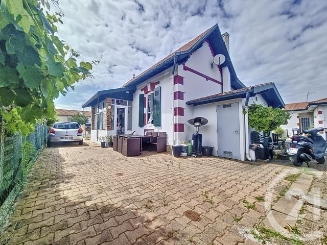 Maison &agrave; louer - 4 pi&egrave;ces - 99,04 m2 - Gujan Mestras - 33 - AQUITAINE
