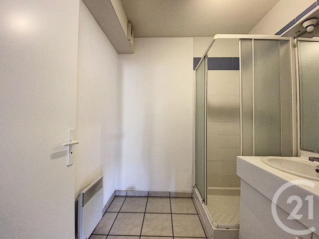 Appartement F3 &agrave; louer - 3 pi&egrave;ces - 73,87 m2 - La Teste De Buch - 33 - AQUITAINE