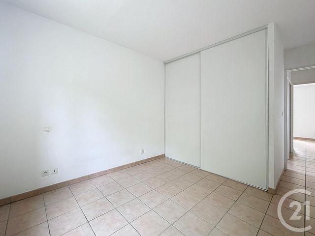 Appartement F3 &agrave; louer - 3 pi&egrave;ces - 60,39 m2 - Gujan Mestras - 33 - AQUITAINE