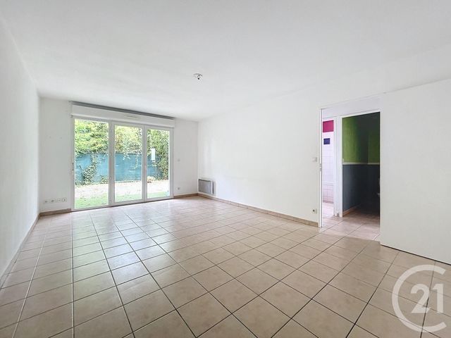 Appartement F3 &agrave; louer - 3 pi&egrave;ces - 60,39 m2 - Gujan Mestras - 33 - AQUITAINE