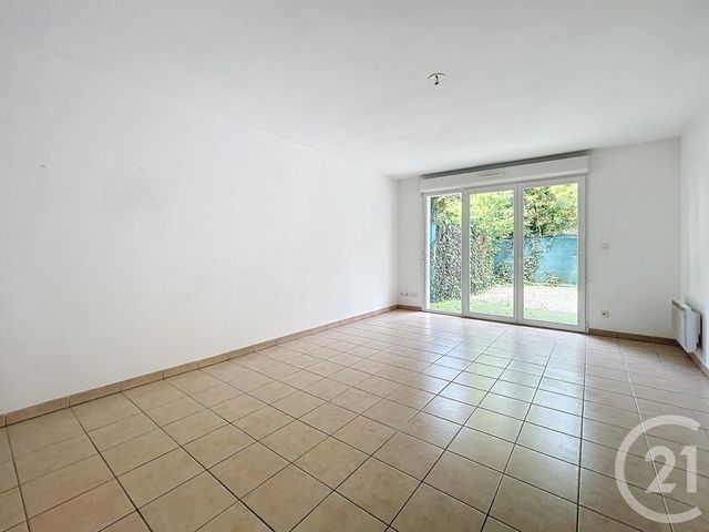 Appartement F3 &agrave; louer - 3 pi&egrave;ces - 60,39 m2 - Gujan Mestras - 33 - AQUITAINE