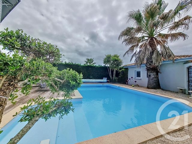 Maison à vendre - 6 pièces - 187,44 m2 - Cazaux - 33 - AQUITAINE