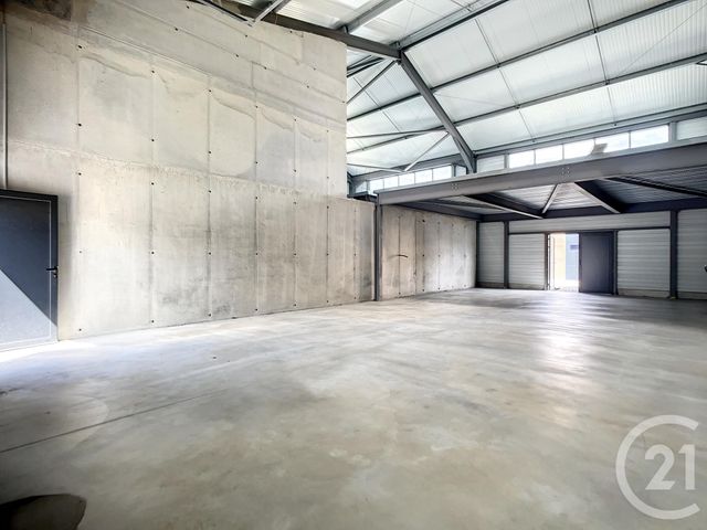 Local commercial à louer - 160.0 m2 - 33 - Gironde