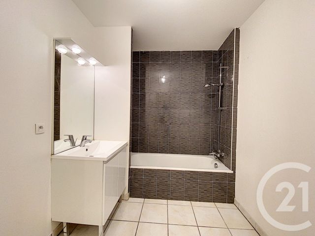 Appartement T3 &agrave; vendre - 3 pi&egrave;ces - 66,85 m2 - La Teste De Buch - 33 - AQUITAINE