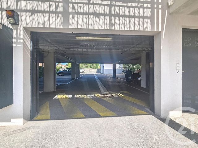 Parking à louer - 15 m2 - La Teste De Buch - 33 - AQUITAINE