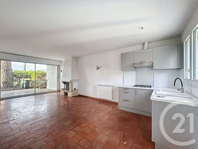 Maison &agrave; louer - 5 pi&egrave;ces - 92,02 m2 - Gujan Mestras - 33 - AQUITAINE