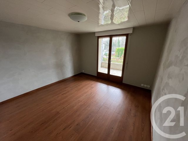 Appartement F4 &agrave; louer - 4 pi&egrave;ces - 106,50 m2 - Avezac Prat Lahitte - 65 - MIDI-PYRENEES