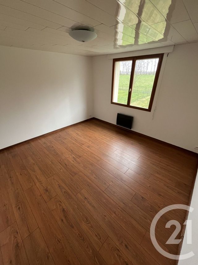 Appartement F4 &agrave; louer - 4 pi&egrave;ces - 106,50 m2 - Avezac Prat Lahitte - 65 - MIDI-PYRENEES