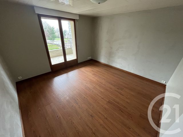 Appartement F4 &agrave; louer - 4 pi&egrave;ces - 106,50 m2 - Avezac Prat Lahitte - 65 - MIDI-PYRENEES