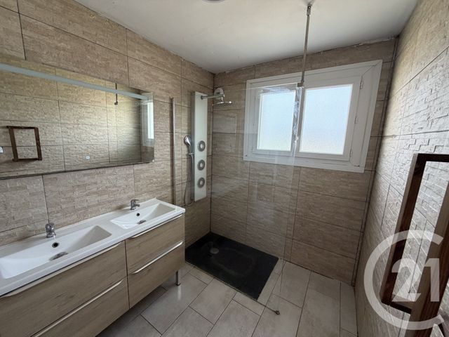 Maison &agrave; louer - 5 pi&egrave;ces - 159,65 m2 - La Barthe De Neste - 65 - MIDI-PYRENEES