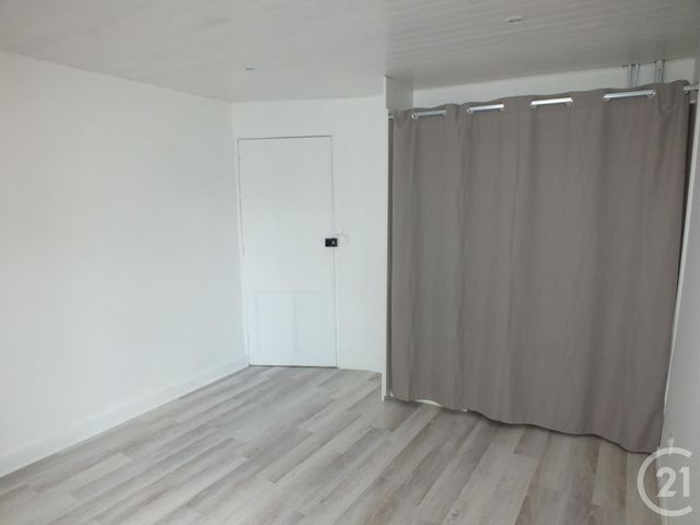 Appartement F3 &agrave; louer - 3 pi&egrave;ces - 91,40 m2 - Lannemezan - 65 - MIDI-PYRENEES