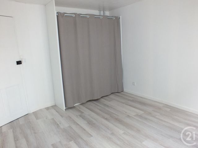 Appartement F3 &agrave; louer - 3 pi&egrave;ces - 91,40 m2 - Lannemezan - 65 - MIDI-PYRENEES