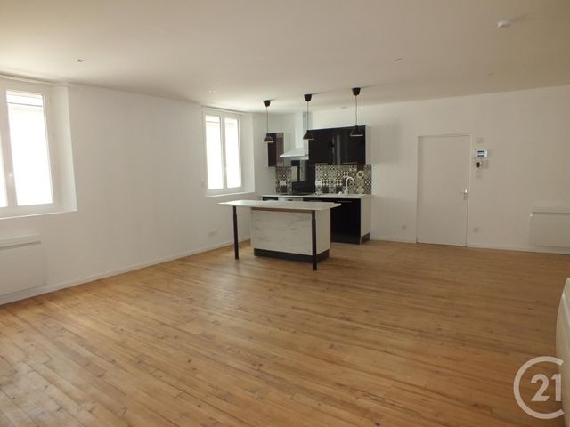 Appartement F3 &agrave; louer - 3 pi&egrave;ces - 91,40 m2 - Lannemezan - 65 - MIDI-PYRENEES
