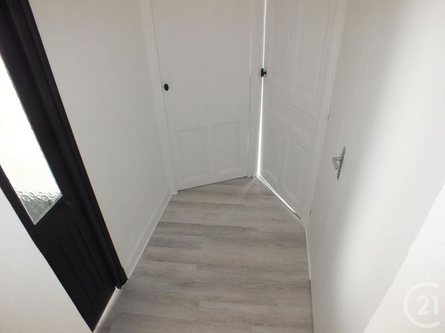 Appartement F3 &agrave; louer - 3 pi&egrave;ces - 91,40 m2 - Lannemezan - 65 - MIDI-PYRENEES