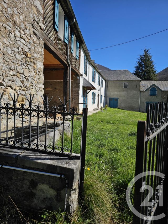 Maison à vendre - 7 pièces - 300 m2 - Heches - 65 - MIDI-PYRENEES
