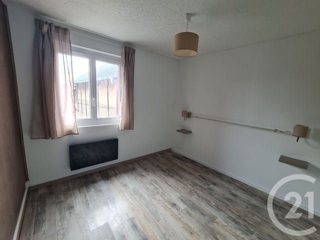 Appartement F2 &agrave; louer - 2 pi&egrave;ces - 42,68 m2 - Lannemezan - 65 - MIDI-PYRENEES