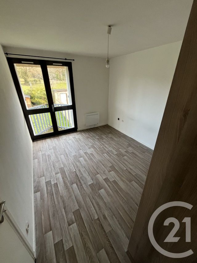 Maison &agrave; louer - 4 pi&egrave;ces - 85,30 m2 - Lanespede - 65 - MIDI-PYRENEES