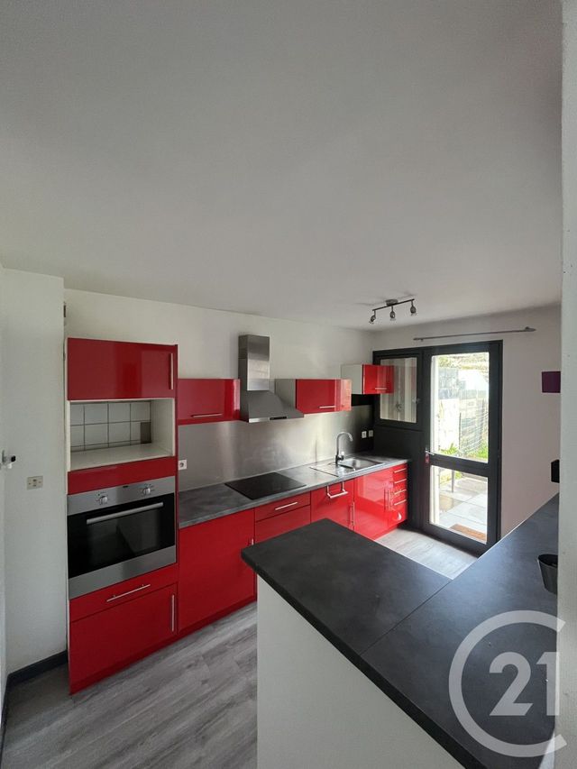 Maison &agrave; louer - 4 pi&egrave;ces - 85,30 m2 - Lanespede - 65 - MIDI-PYRENEES