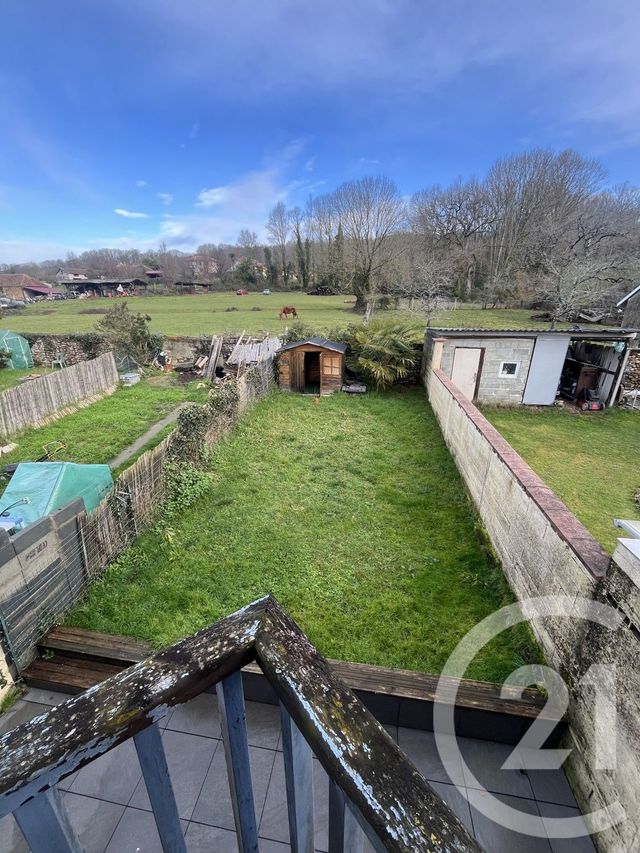 Maison &agrave; louer - 4 pi&egrave;ces - 85,30 m2 - Lanespede - 65 - MIDI-PYRENEES
