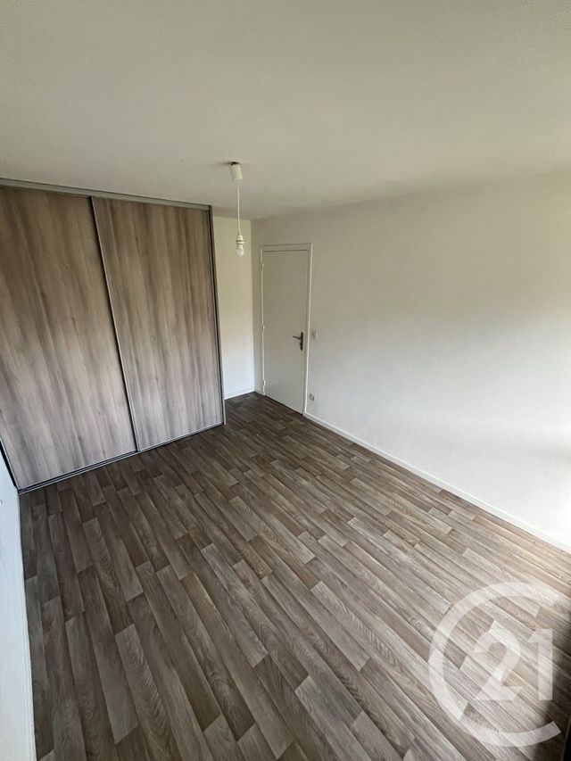 Maison &agrave; louer - 4 pi&egrave;ces - 85,30 m2 - Lanespede - 65 - MIDI-PYRENEES