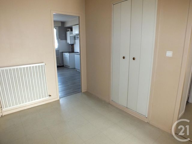 Appartement F4 à louer - 4 pièces - 108,90 m2 - Lannemezan - 65 - MIDI-PYRENEES