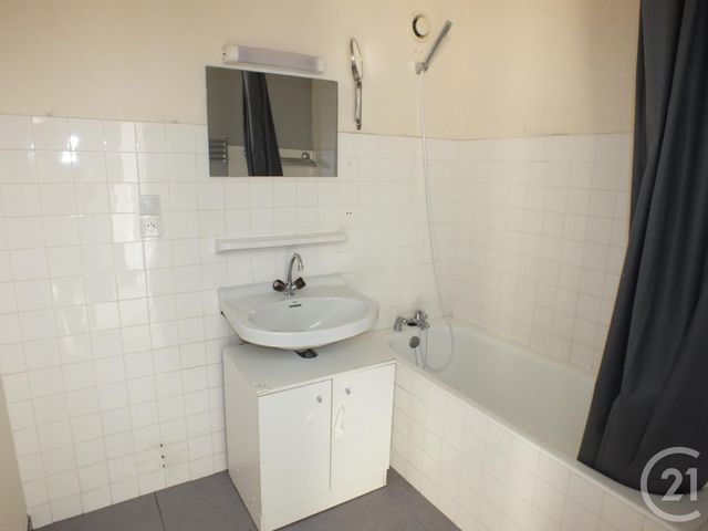 Appartement F4 à louer - 4 pièces - 108,90 m2 - Lannemezan - 65 - MIDI-PYRENEES