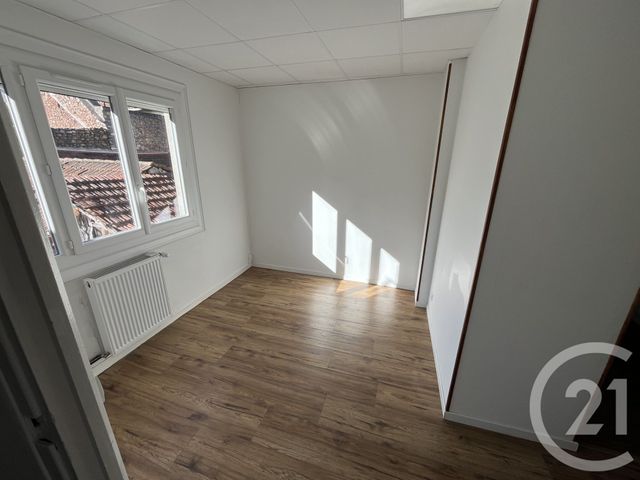 Maison &agrave; louer - 3 pi&egrave;ces - 87,38 m2 - Lannemezan - 65 - MIDI-PYRENEES