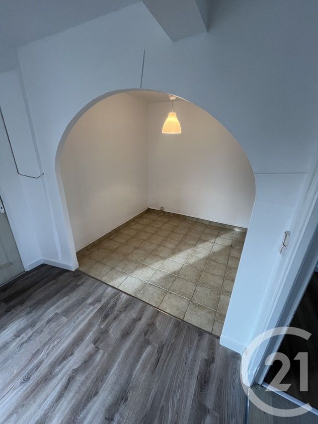 Appartement F3 &agrave; louer - 3 pi&egrave;ces - 46,63 m2 - Lannemezan - 65 - MIDI-PYRENEES
