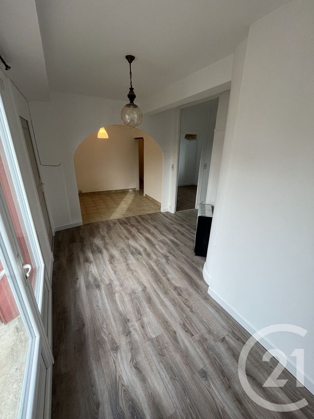 Appartement F3 &agrave; louer - 3 pi&egrave;ces - 46,63 m2 - Lannemezan - 65 - MIDI-PYRENEES