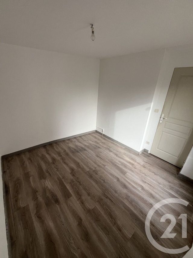 Appartement F3 &agrave; louer - 3 pi&egrave;ces - 46,63 m2 - Lannemezan - 65 - MIDI-PYRENEES