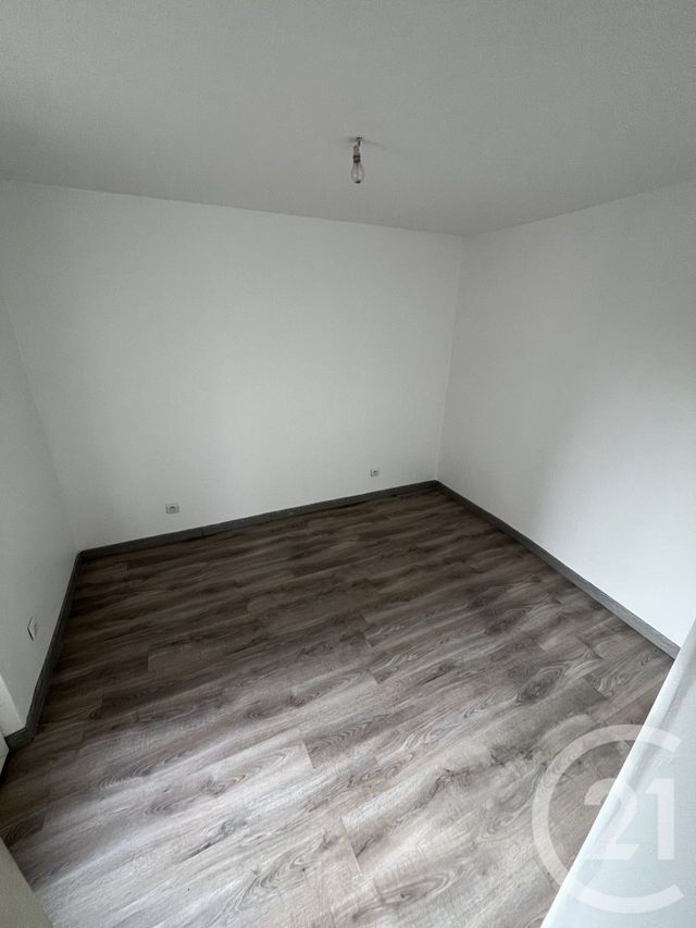 Appartement F3 &agrave; louer - 3 pi&egrave;ces - 46,63 m2 - Lannemezan - 65 - MIDI-PYRENEES