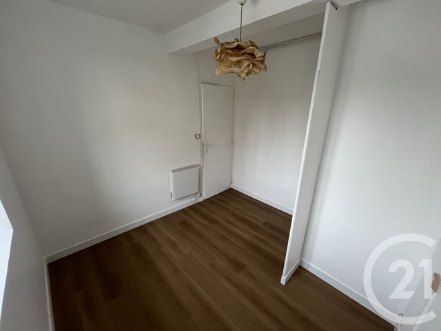 Appartement F3 &agrave; louer - 3 pi&egrave;ces - 46,63 m2 - Lannemezan - 65 - MIDI-PYRENEES