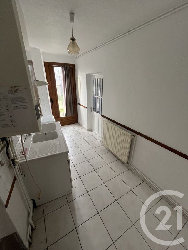 Appartement F1 &agrave; louer - 1 pi&egrave;ce - 32,54 m2 - Lannemezan - 65 - MIDI-PYRENEES
