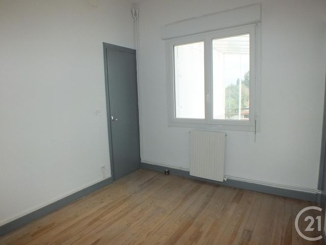 Appartement F3 &agrave; louer - 3 pi&egrave;ces - 79,91 m2 - Lannemezan - 65 - MIDI-PYRENEES