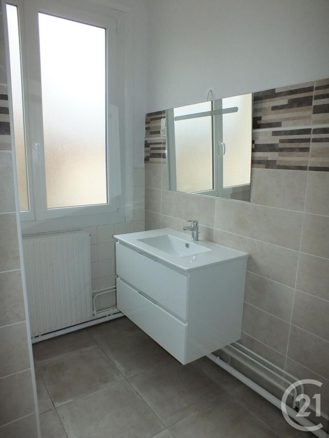 Appartement F3 &agrave; louer - 3 pi&egrave;ces - 79,91 m2 - Lannemezan - 65 - MIDI-PYRENEES