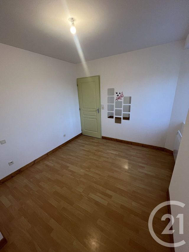 Appartement F3 &agrave; louer - 3 pi&egrave;ces - 60,41 m2 - Espeche - 65 - MIDI-PYRENEES