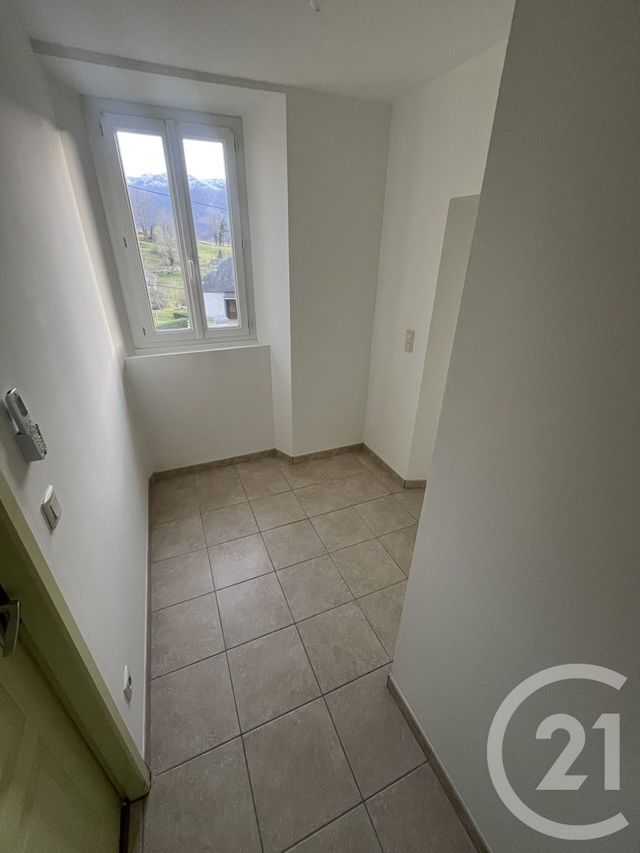 Appartement F3 &agrave; louer - 3 pi&egrave;ces - 60,41 m2 - Espeche - 65 - MIDI-PYRENEES