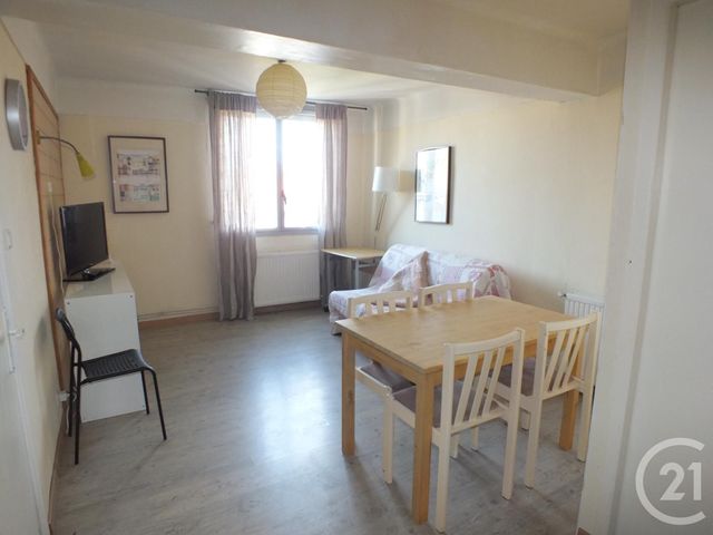 Appartement F3 &agrave; louer - 3 pi&egrave;ces - 46,94 m2 - Lannemezan - 65 - MIDI-PYRENEES