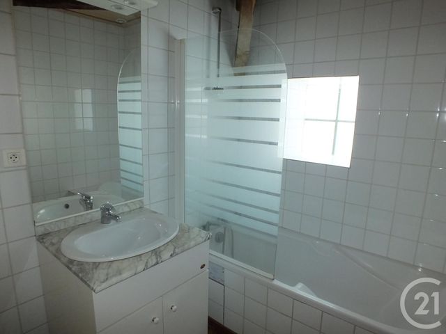 Appartement F3 &agrave; louer - 3 pi&egrave;ces - 46,94 m2 - Lannemezan - 65 - MIDI-PYRENEES