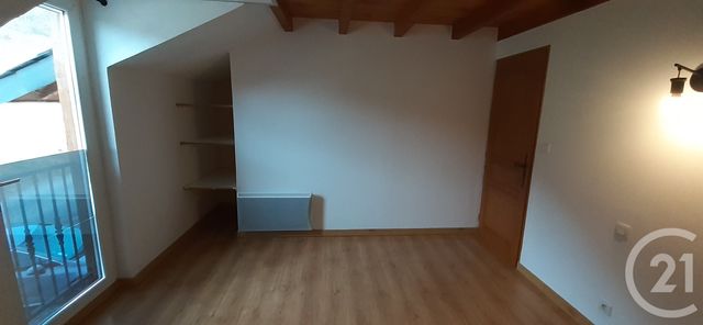 Appartement F4 &agrave; louer - 4 pi&egrave;ces - 76,08 m2 - Heches - 65 - MIDI-PYRENEES