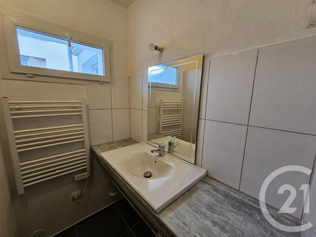 Appartement T3 &agrave; vendre - 4 pi&egrave;ces - 70,76 m2 - Capvern Les Bains - 65 - MIDI-PYRENEES