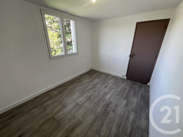 Appartement T3 &agrave; louer - 3 pi&egrave;ces - 63,22 m2 - Lannemezan - 65 - MIDI-PYRENEES