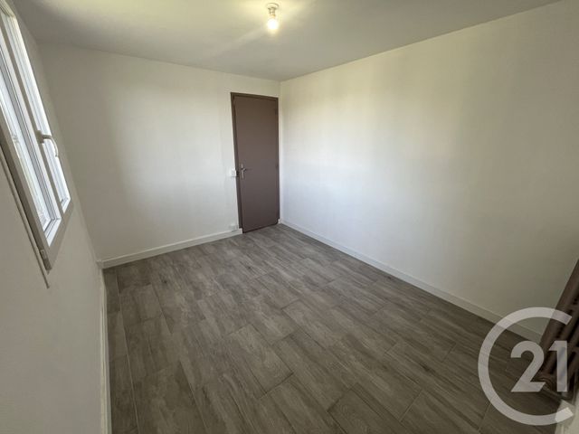 Appartement T3 &agrave; louer - 3 pi&egrave;ces - 63,22 m2 - Lannemezan - 65 - MIDI-PYRENEES